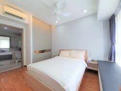The Palette (D18), Condominium #557875941